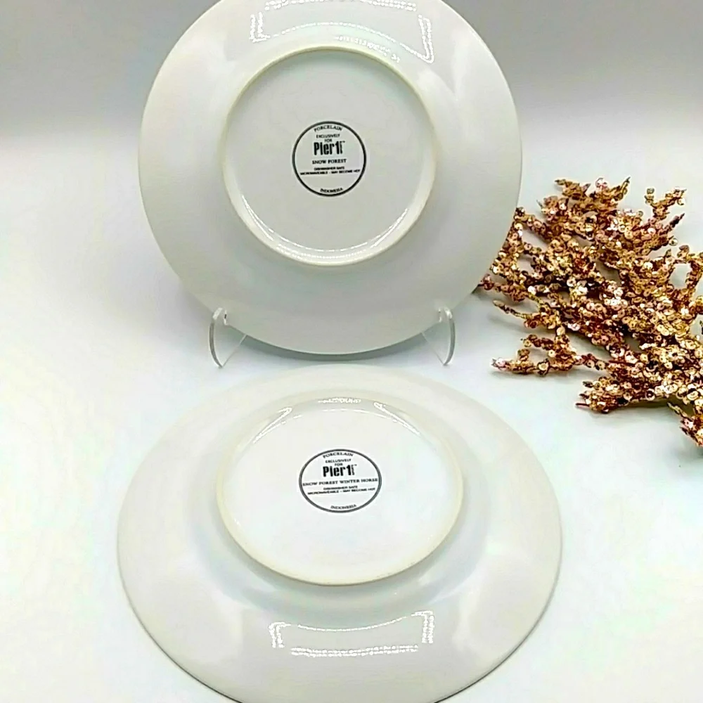 🐴HP! Pier 1 Pair of Accent Plates, Snow Forest Winter Horse. 8.5”